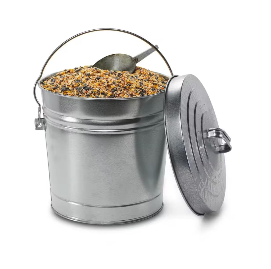 6 Gallon Galvanized Steel Round Trash Can with Locking Lid Z39176
