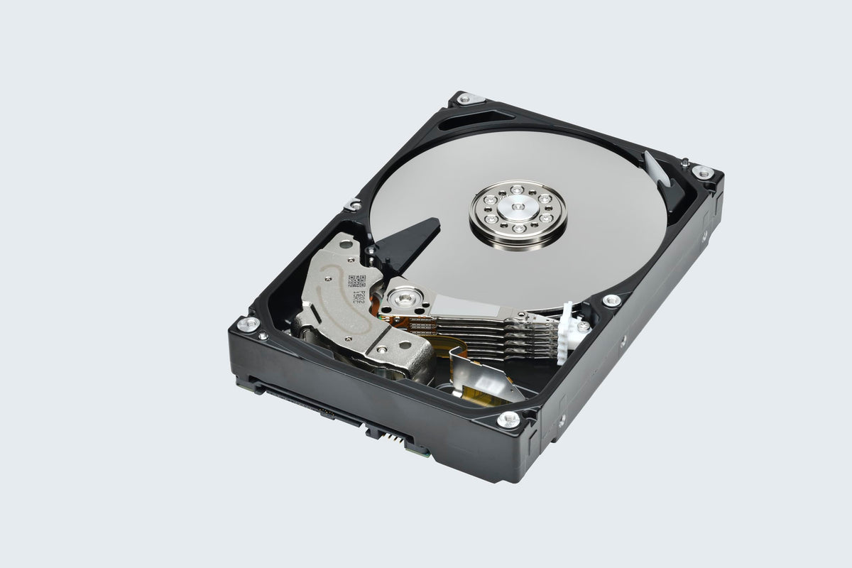 8TB NAS 3.5-Inch Internal Hard Drive C99605