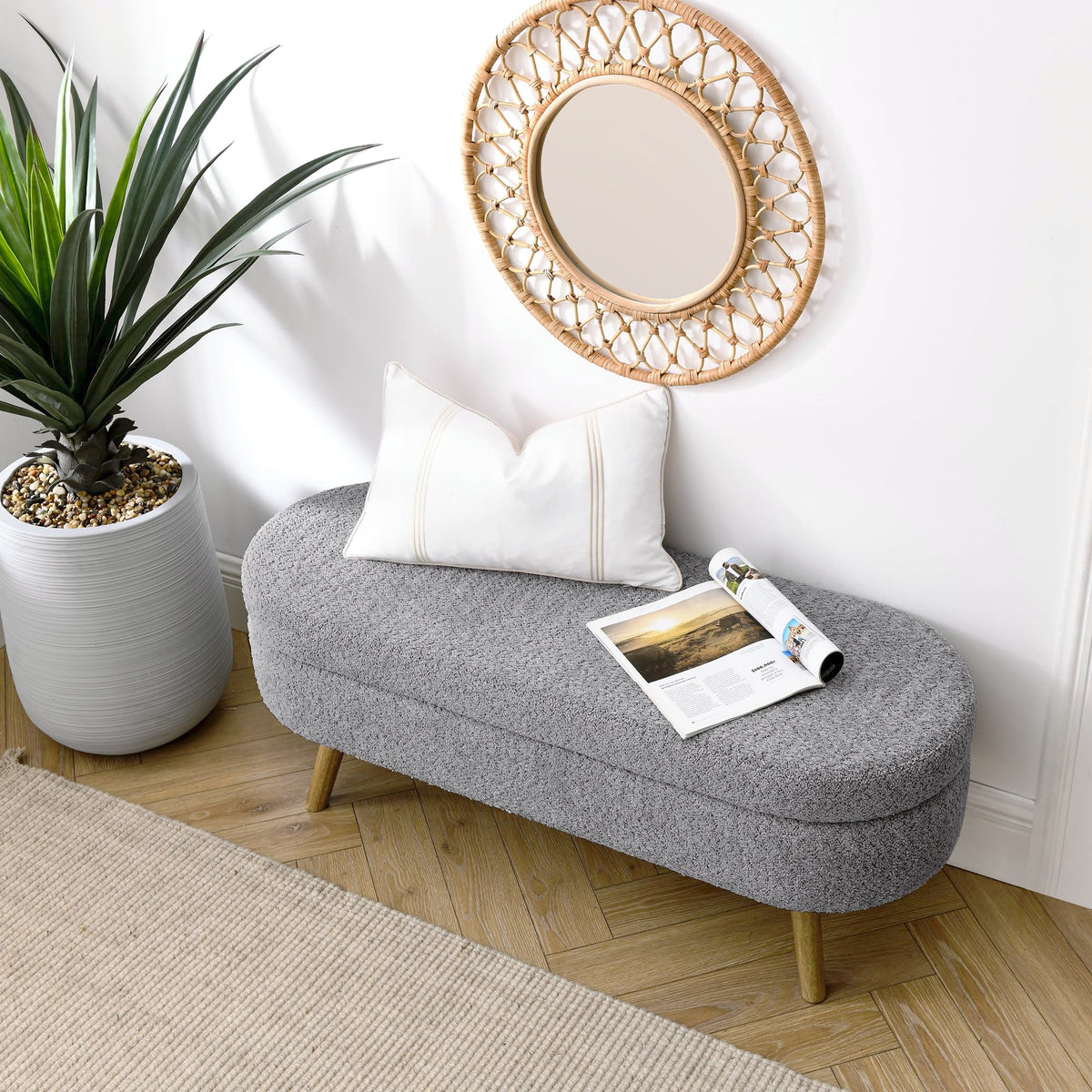 Oval Storage Bench with Rubber Wood Legs H791